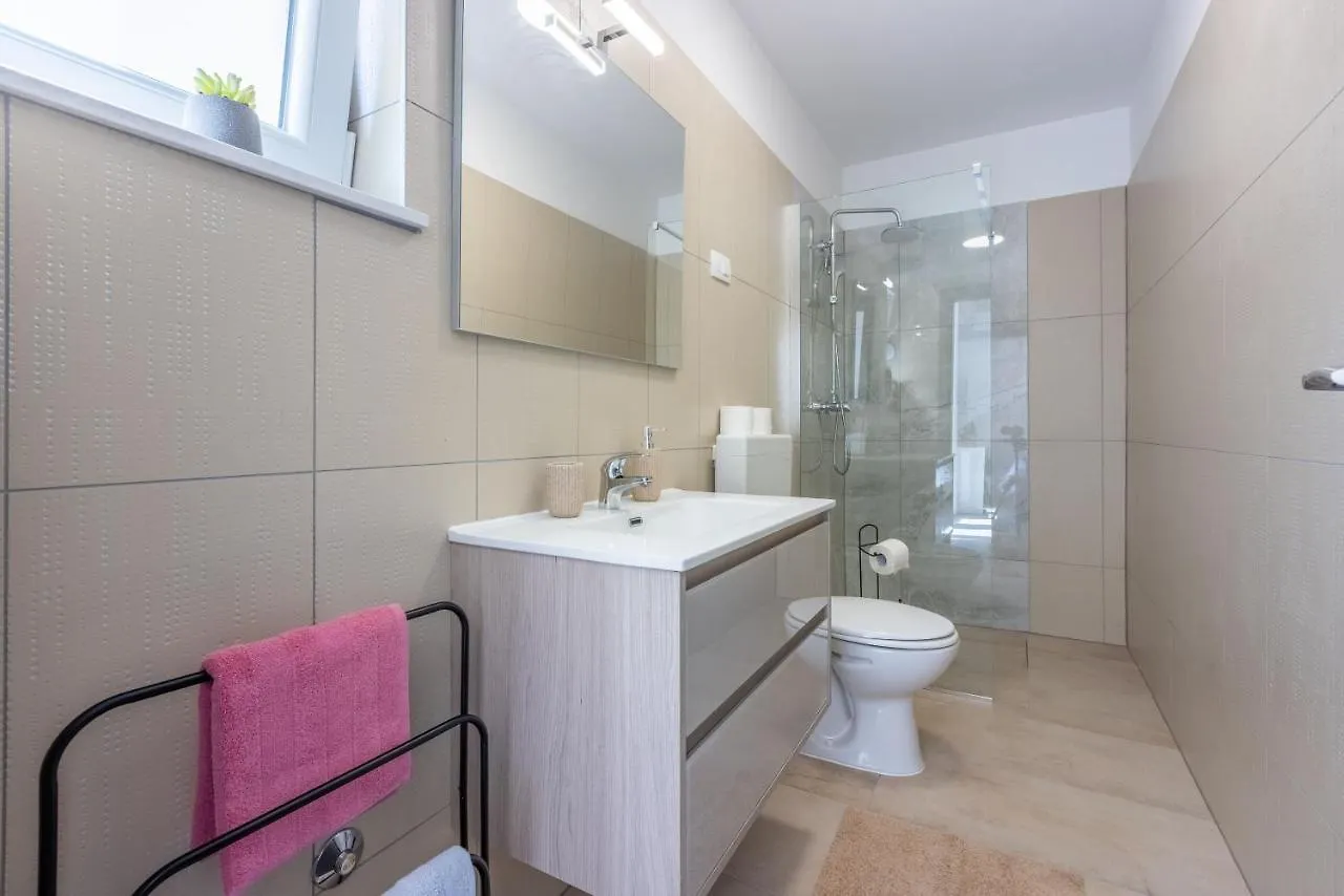 Villa Deluxe Trget 0*,  Хорватия